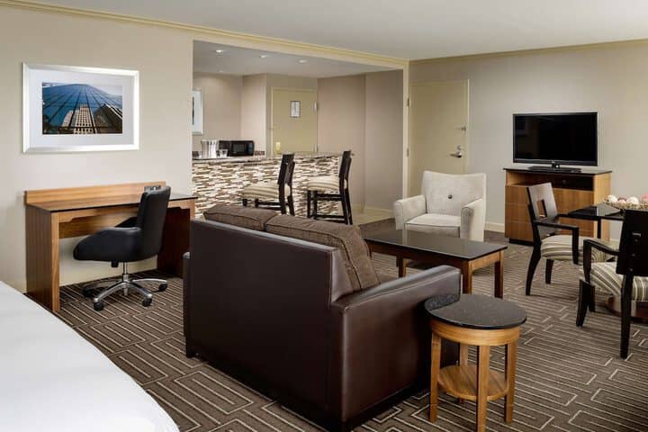 Room 21 of 64